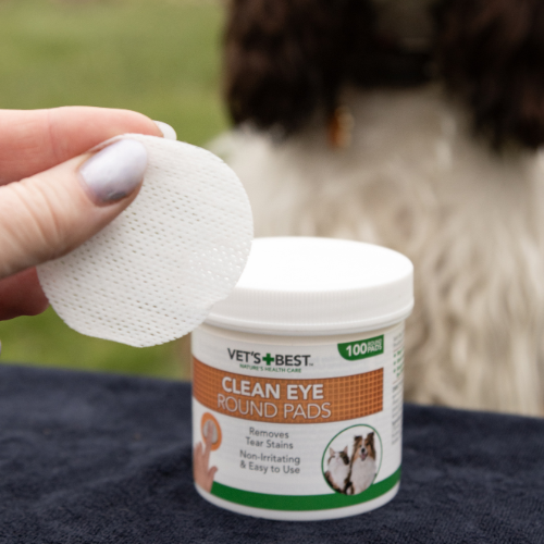 Vets Best Clean cotton pads for eye care