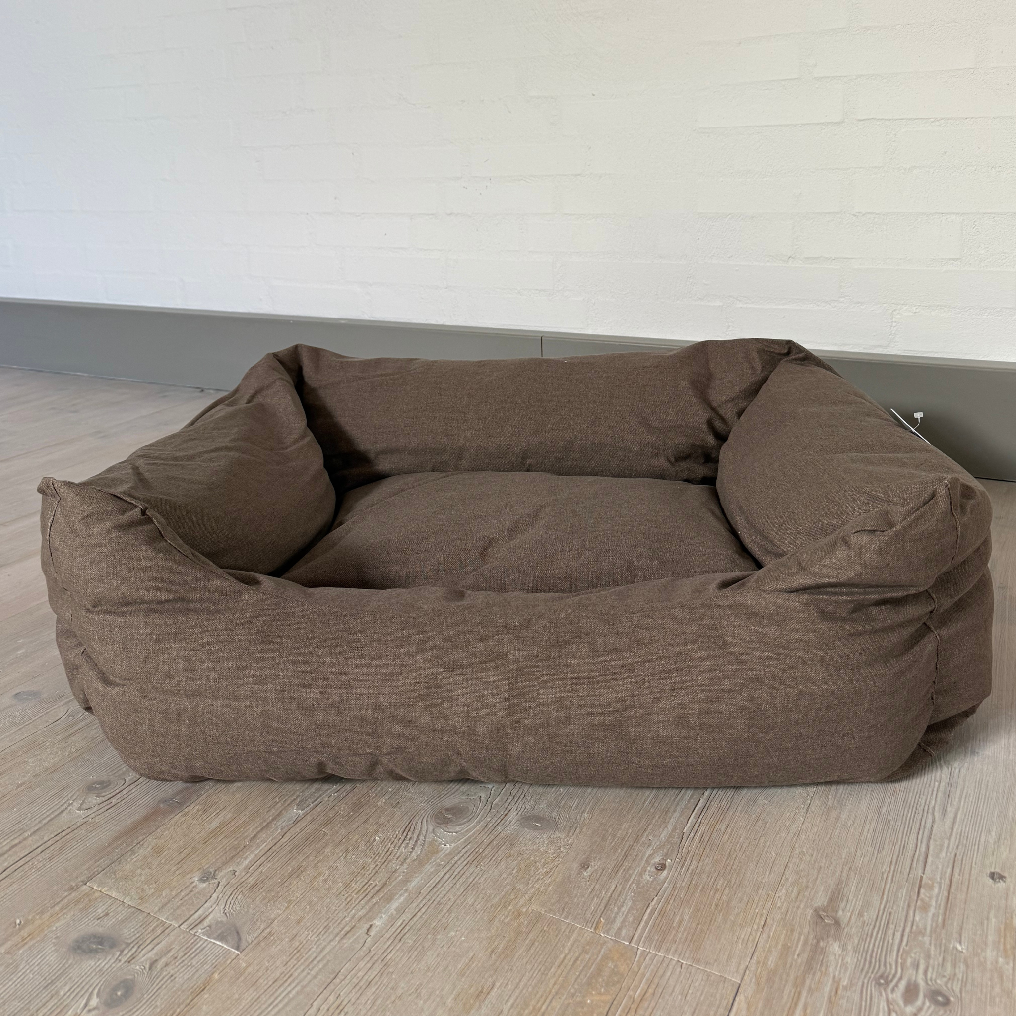 Ozzy dog basket